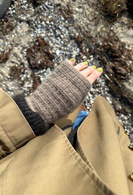 My Favorite Things Knitwear - Gloves No 1